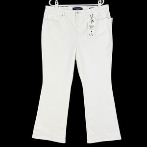 Gloria Vanderbilt Amanda Stretch Bootcut White Jeans  Slimming Panel Size 18 NWT